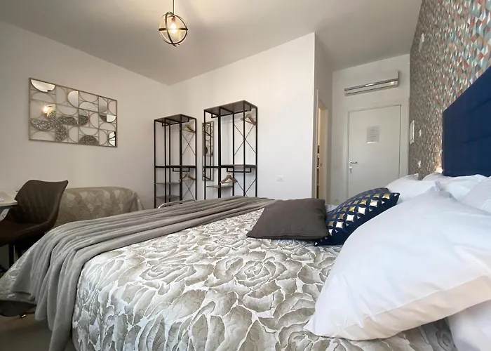 Bari Rooms Carulli Suite