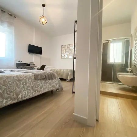 Bari Rooms Carulli Suite Exterior photo