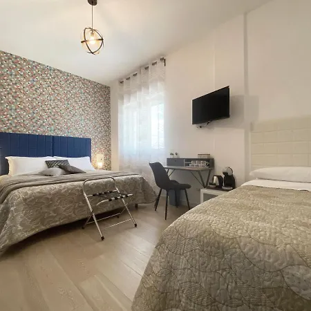 Bari Rooms Carulli Suite Exterior photo